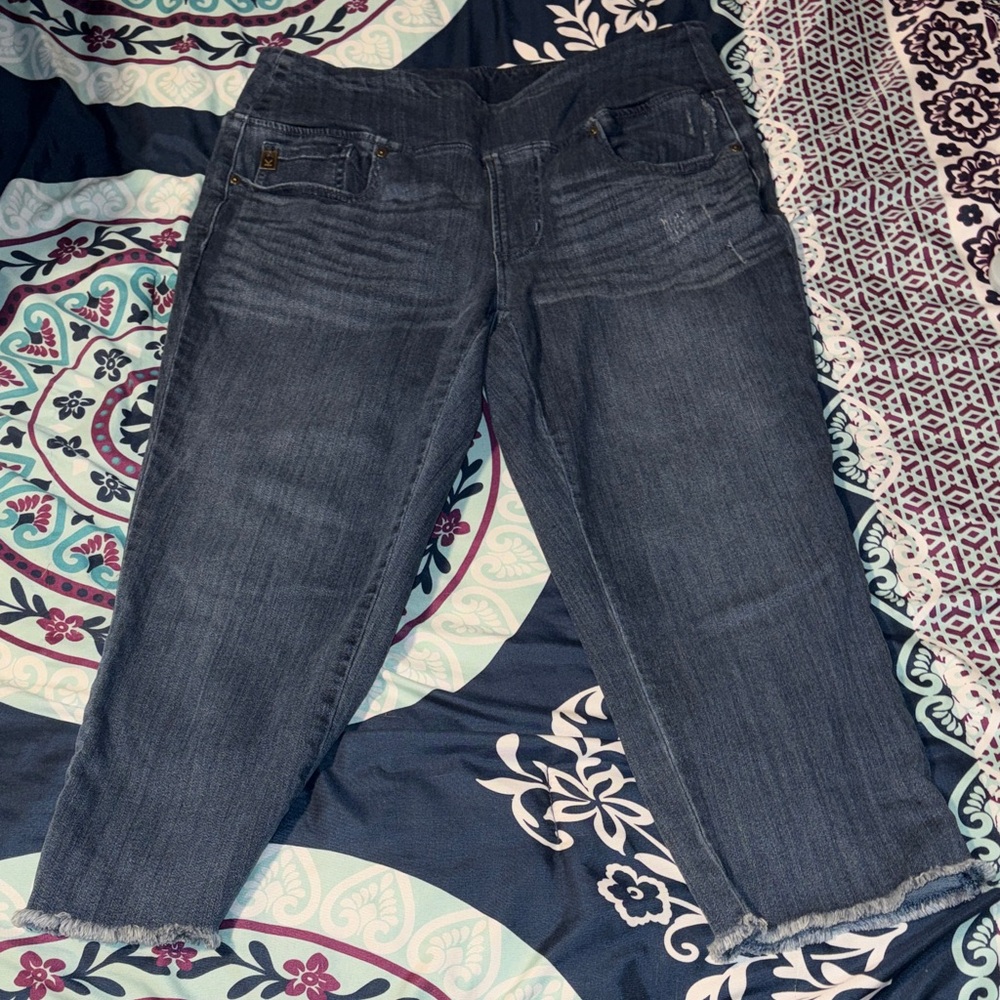 Belle by Kim Gravel Dark Wash Cropped Jeans with Frayed Hem
